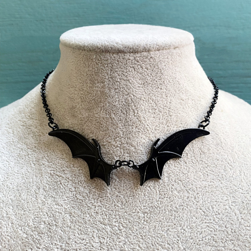 فاسق نمط شخصية مصاص دماء الخفا - مراجعة Men'S Vampire Accessories وسعره